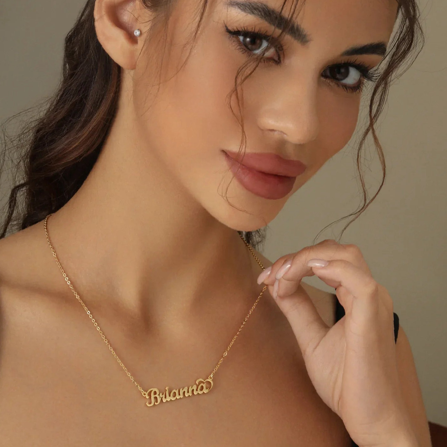 Crescent Heart Name Necklace | Custom Premium Metal Alloy Name Necklace - Engravely - Image 2